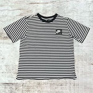 Nike Air Stripe T Shirt Size Childs XL